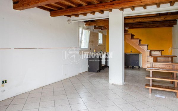 appartamento in vendita a Terre del Reno in zona Sant'Agostino