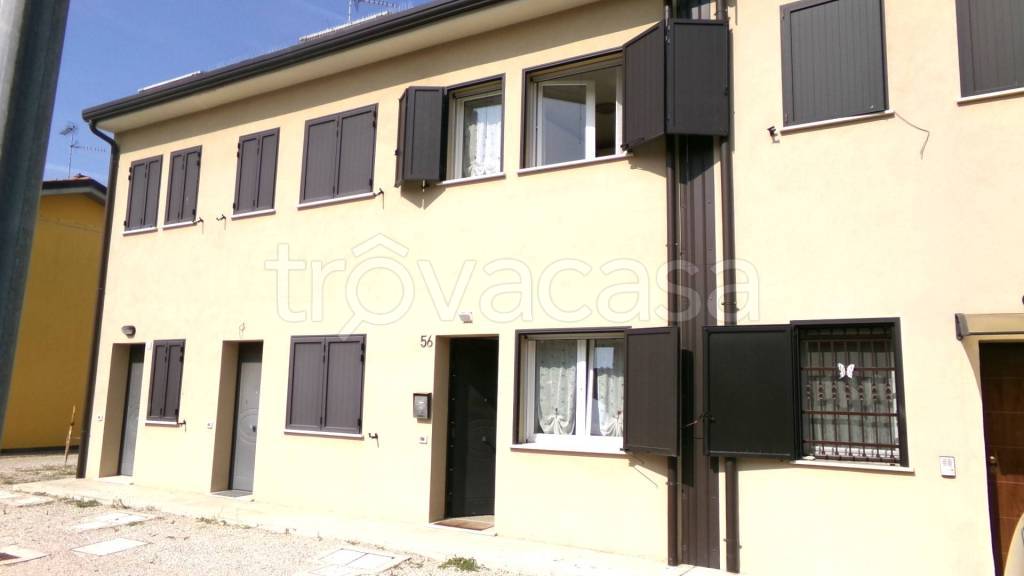 casa indipendente in vendita a Terre del Reno