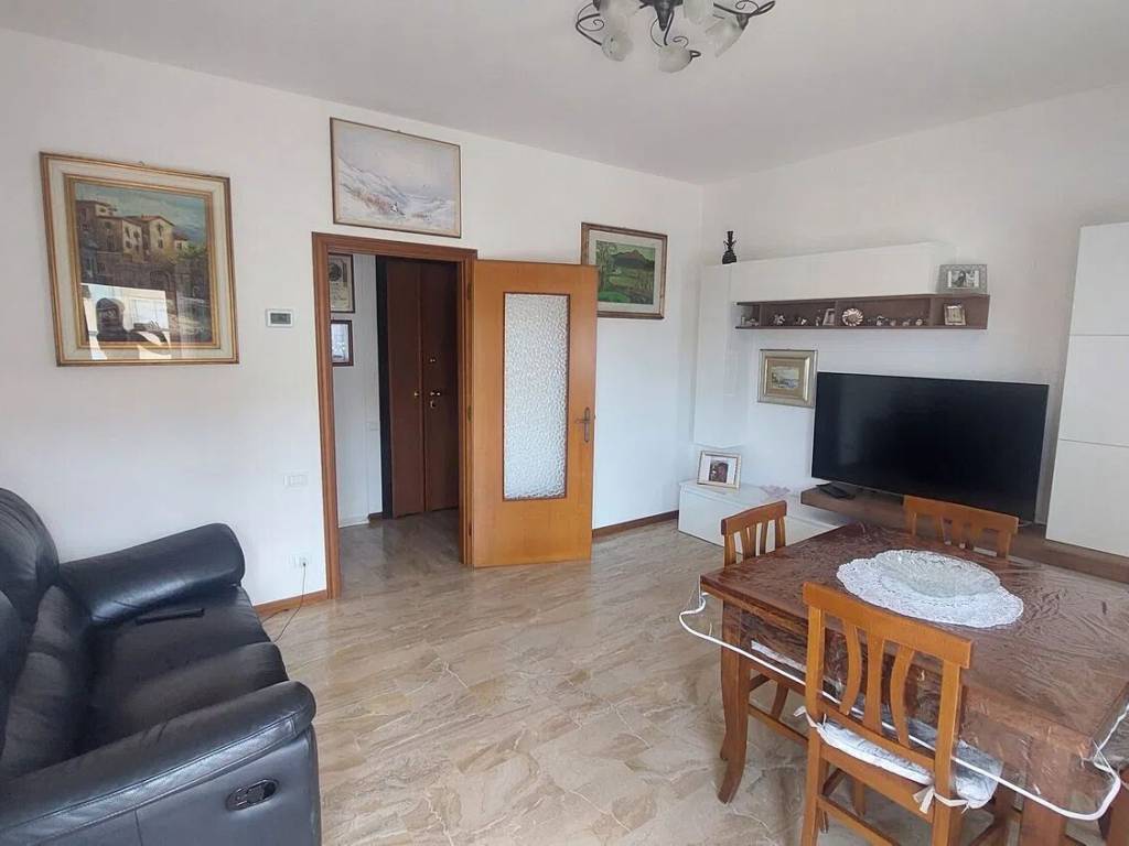 appartamento in vendita a Terre del Reno in zona Sant'Agostino