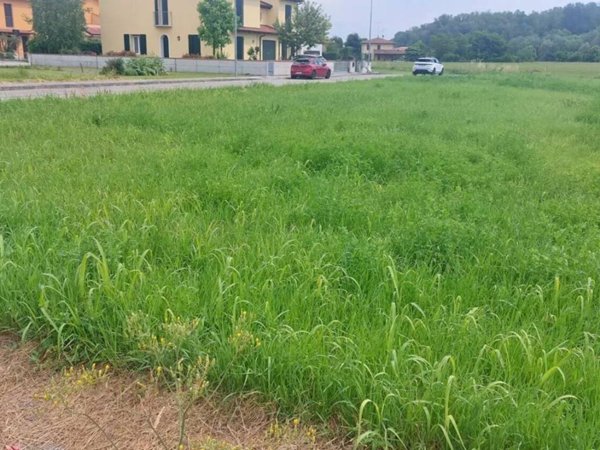 casa indipendente in vendita a Terre del Reno in zona Sant'Agostino
