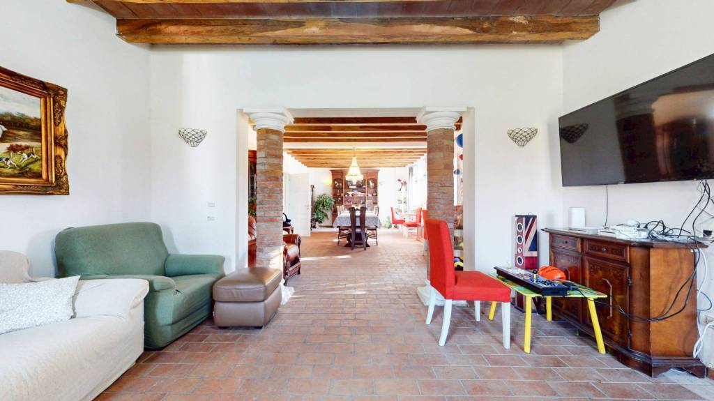 casa indipendente in vendita a Terre del Reno in zona Mirabello