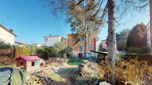 casa indipendente in vendita a Terre del Reno in zona Sant'Agostino