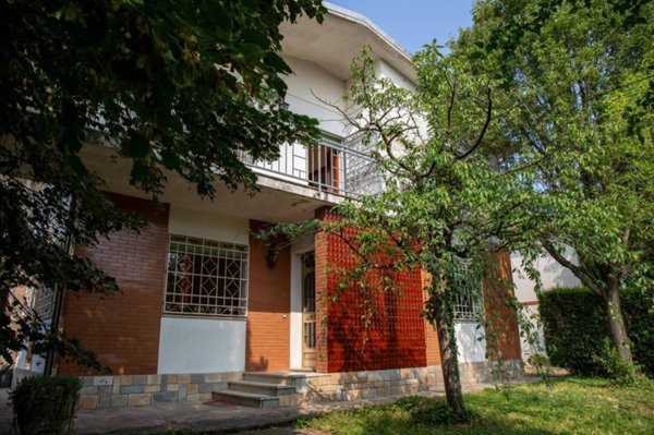 casa indipendente in vendita a Terre del Reno in zona Sant'Agostino