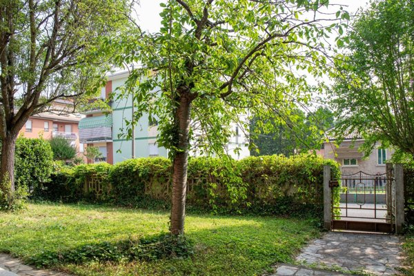 casa indipendente in vendita a Terre del Reno