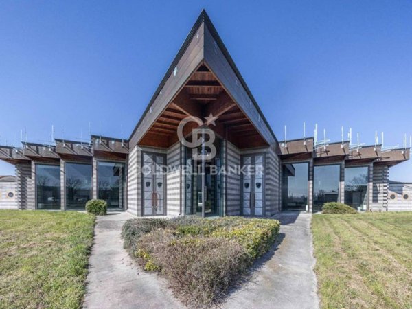 negozio in vendita a Terre del Reno