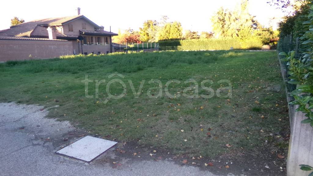 terreno edificabile in vendita a Terre del Reno