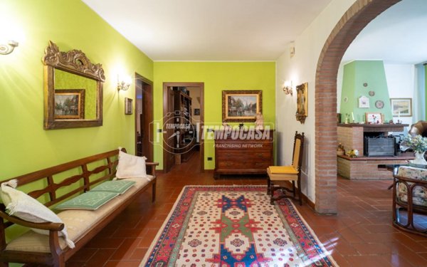 casa indipendente in vendita a Terre del Reno in zona Sant'Agostino