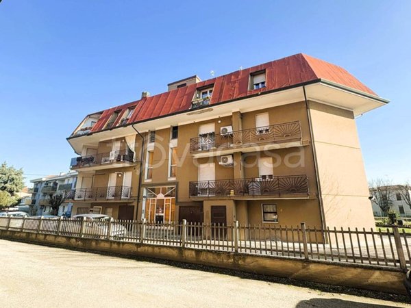 appartamento in vendita a Terre del Reno in zona Sant'Agostino