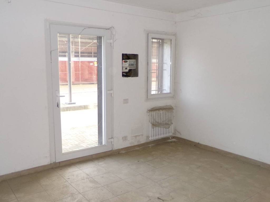 casa indipendente in vendita a Terre del Reno in zona Mirabello