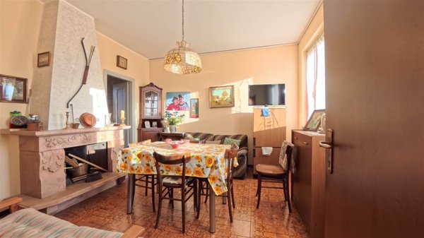 appartamento in vendita a Terre del Reno in zona Mirabello