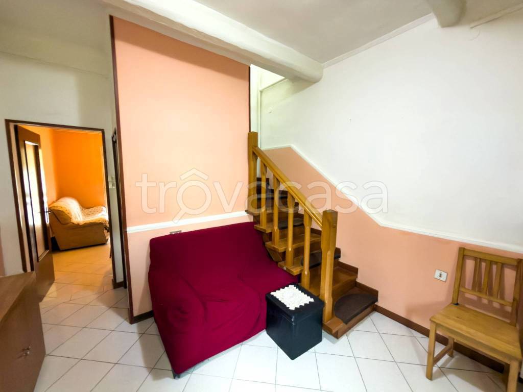 casa indipendente in vendita a Terre del Reno in zona Mirabello