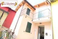 casa indipendente in vendita a Terre del Reno in zona Sant'Agostino