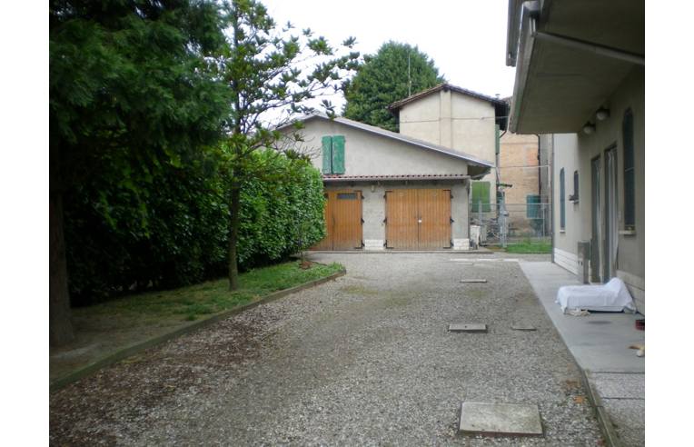 casa indipendente in vendita a Terre del Reno