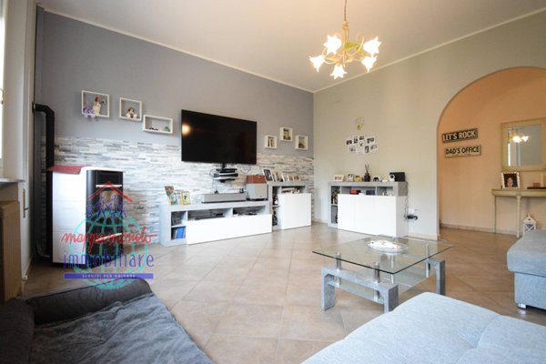 appartamento in vendita a Terre del Reno in zona Sant'Agostino