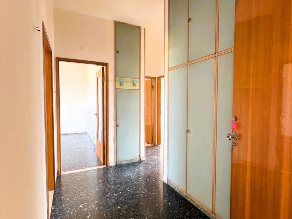 appartamento in vendita a Terre del Reno in zona Mirabello