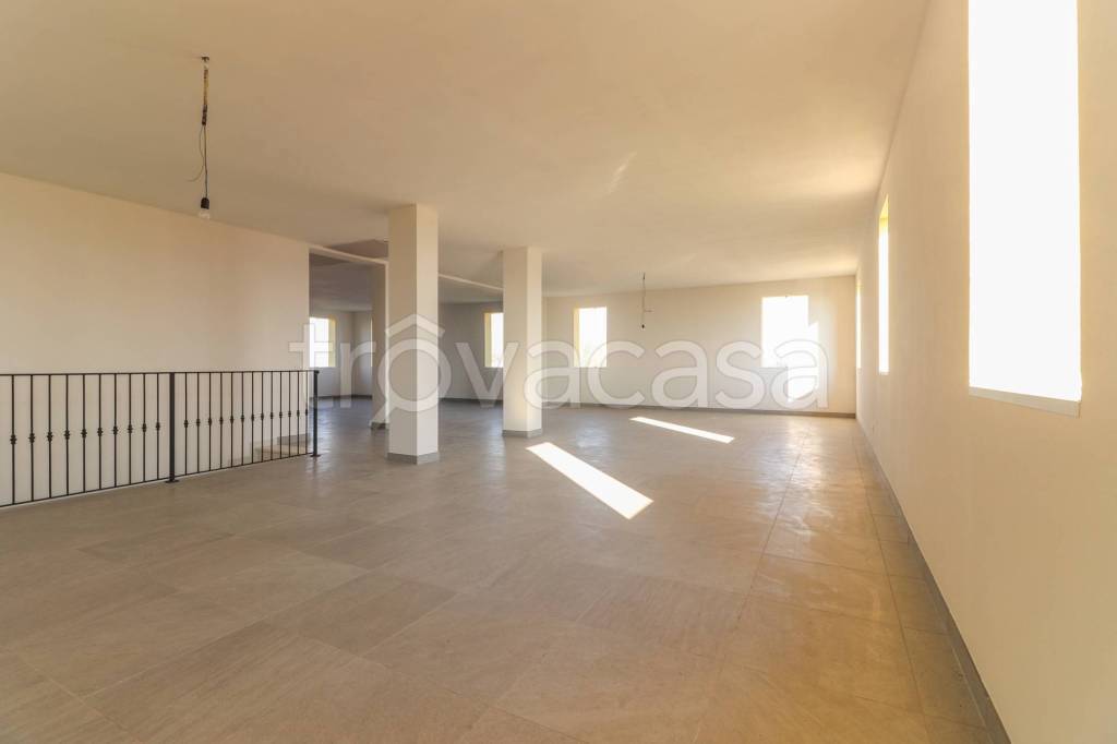 casa indipendente in vendita a Terre del Reno