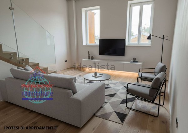 casa indipendente in vendita a Terre del Reno in zona Sant'Agostino