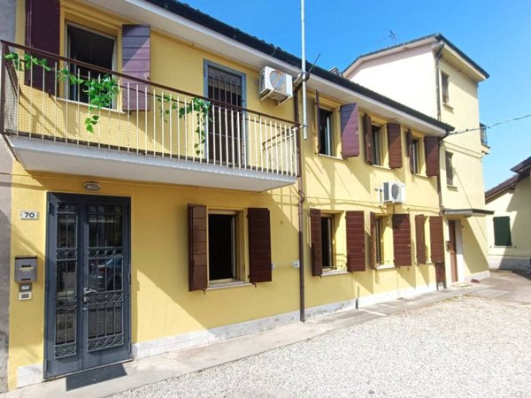 casa indipendente in vendita a Terre del Reno in zona Sant'Agostino