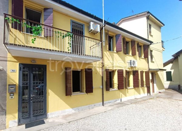 casa indipendente in vendita a Terre del Reno in zona Sant'Agostino