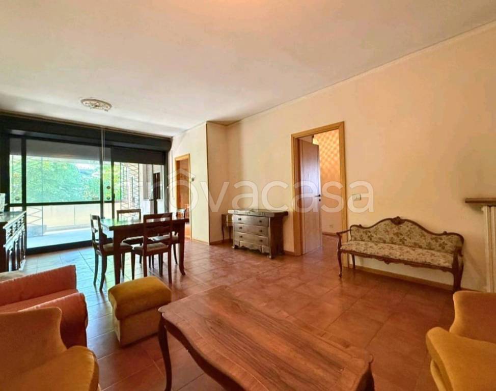 appartamento in vendita a Terre del Reno in zona Mirabello