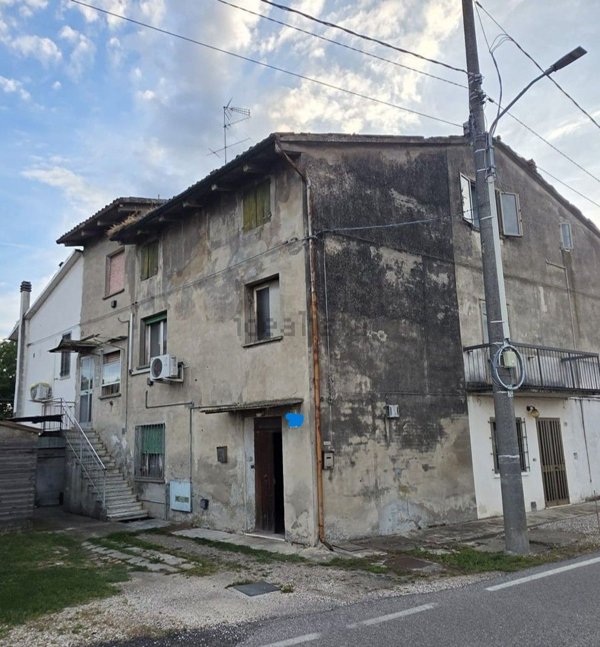 appartamento in vendita a Terre del Reno