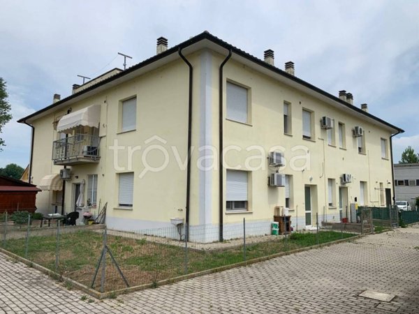 appartamento in vendita a Terre del Reno in zona Sant'Agostino