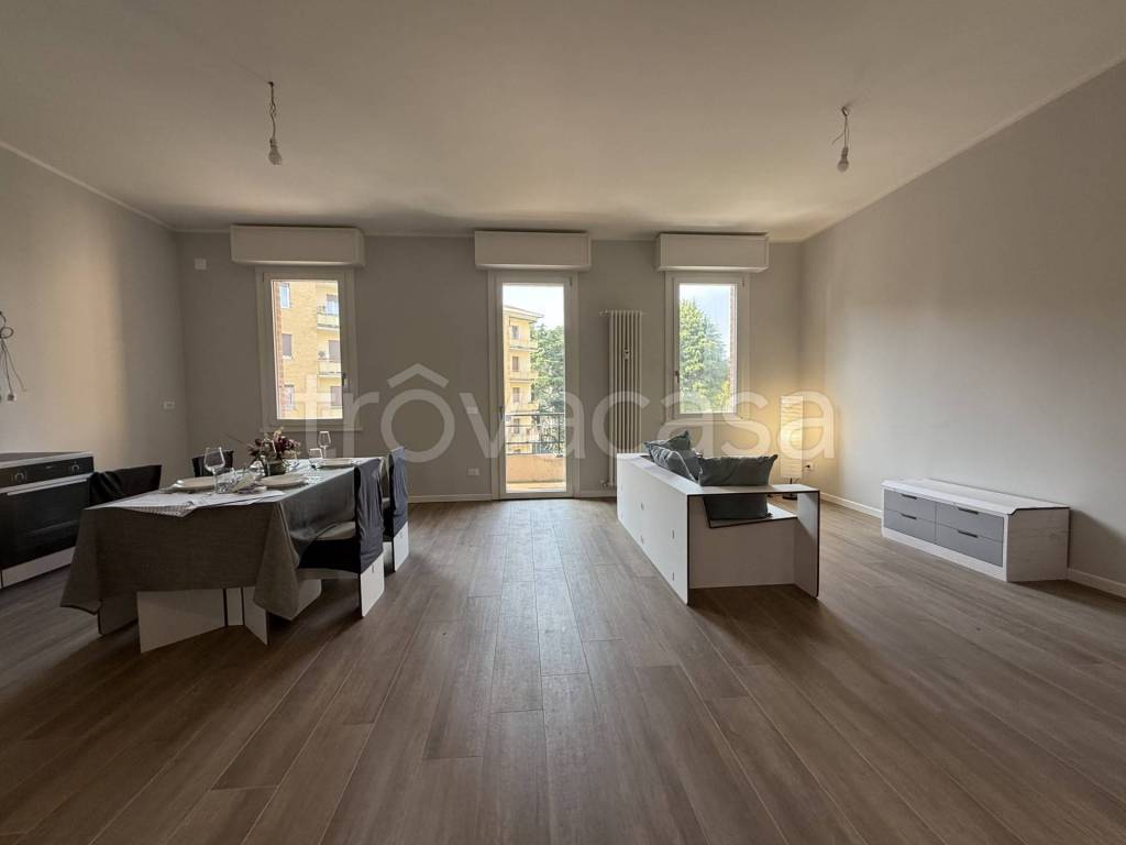appartamento in vendita a Terre del Reno in zona Mirabello