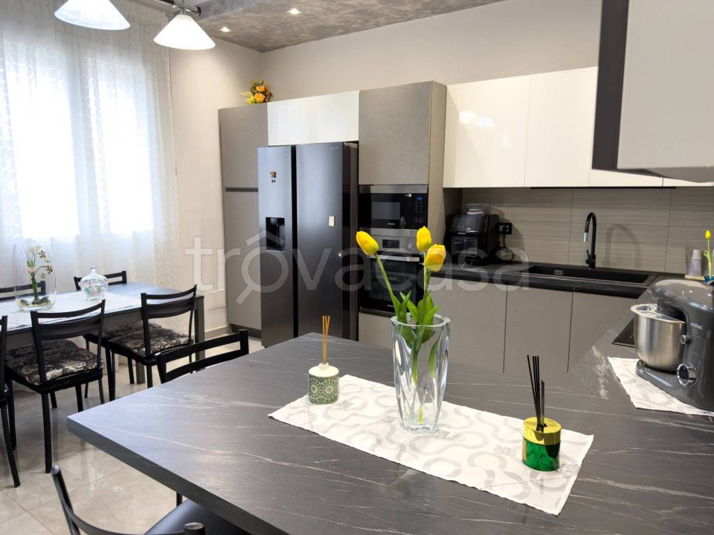 casa indipendente in vendita a Terre del Reno in zona Sant'Agostino
