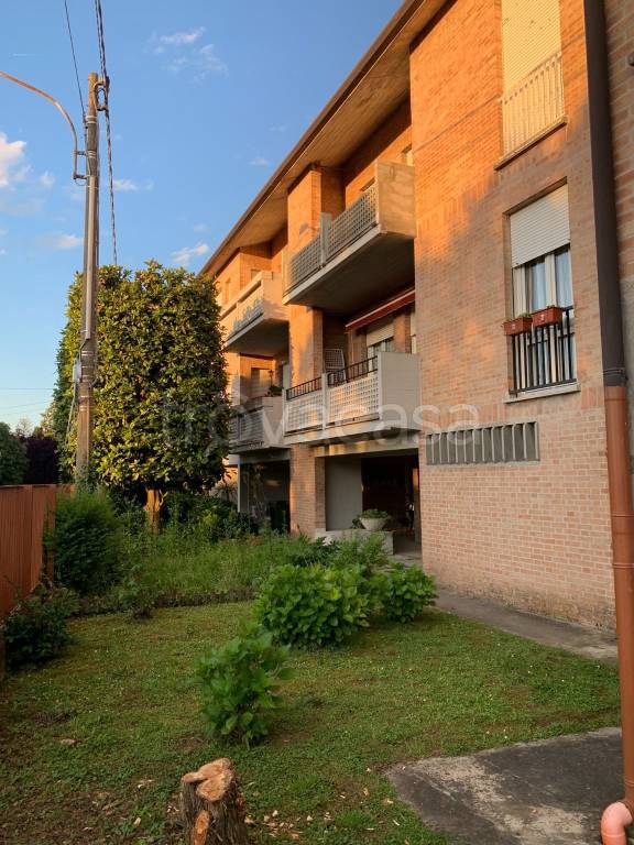 appartamento in vendita a Terre del Reno in zona Sant'Agostino