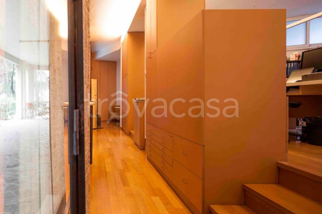appartamento in vendita a Terre del Reno in zona Mirabello