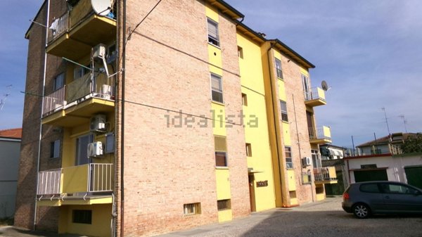 appartamento in vendita a Terre del Reno in zona Mirabello