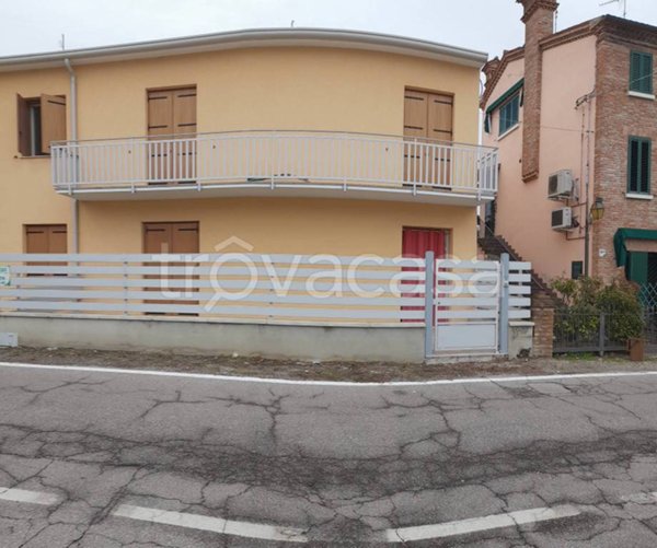 casa indipendente in vendita a Riva del Po in zona Ro