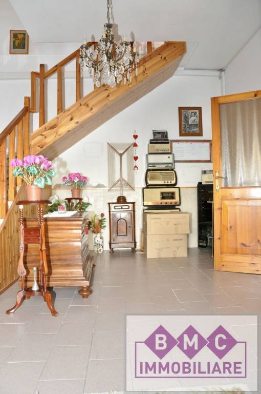 casa indipendente in vendita a Riva del Po