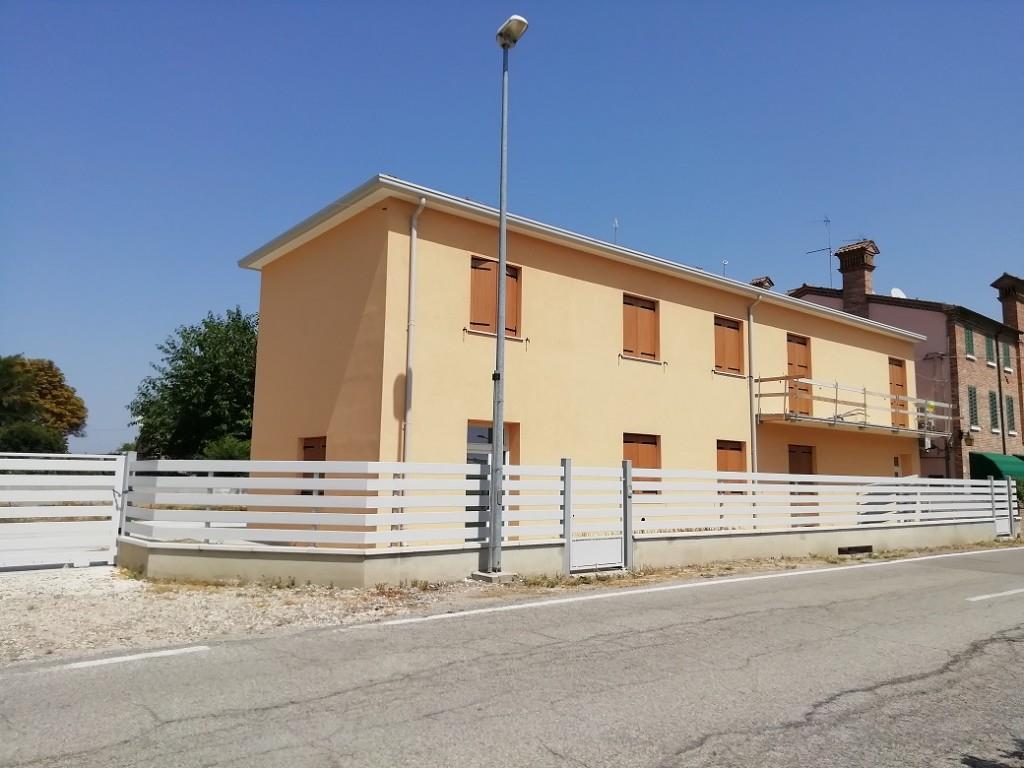 casa indipendente in vendita a Riva del Po in zona Ro