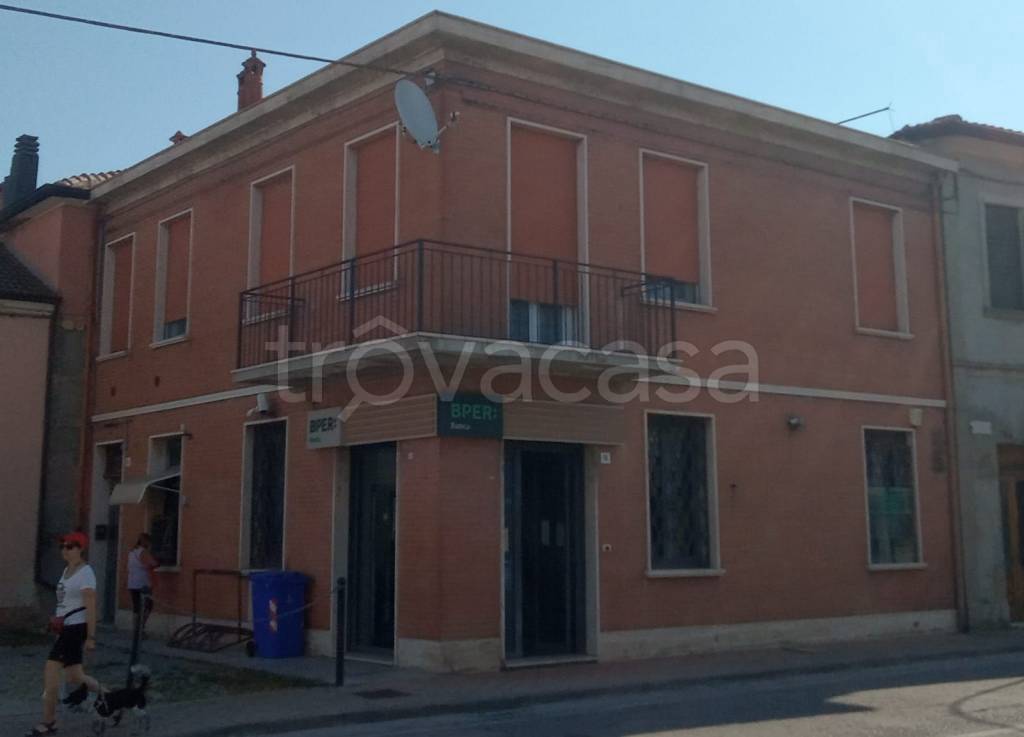 appartamento in vendita a Riva del Po in zona Berra