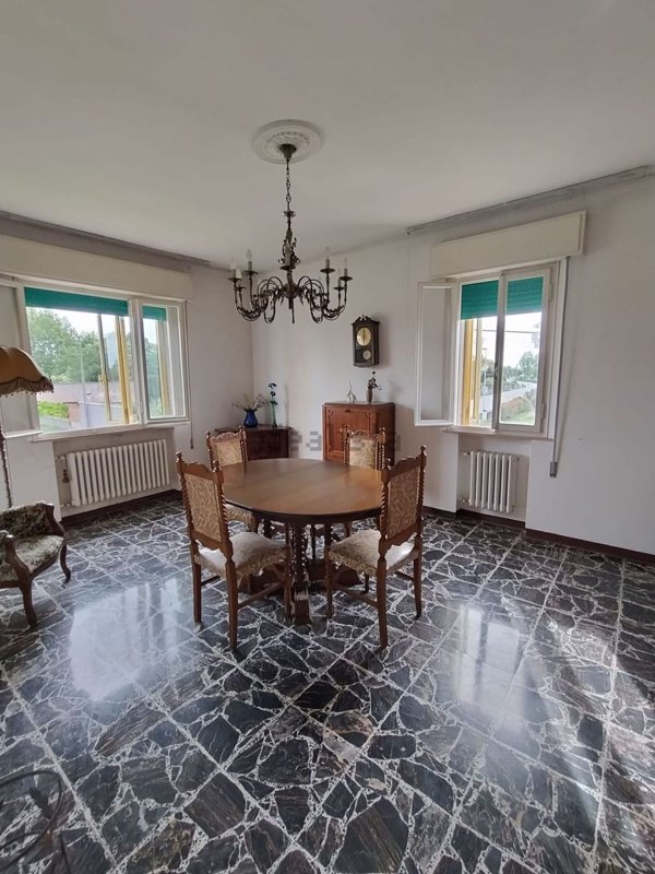 appartamento in vendita a Riva del Po in zona Ro