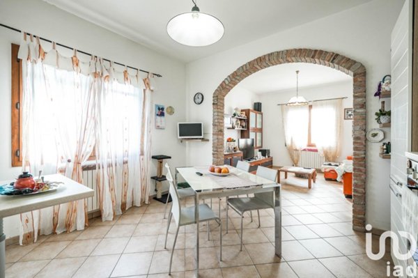 casa indipendente in vendita a Riva del Po in zona Serravalle