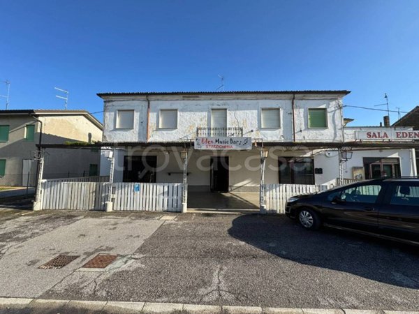 appartamento in vendita a Riva del Po in zona Serravalle