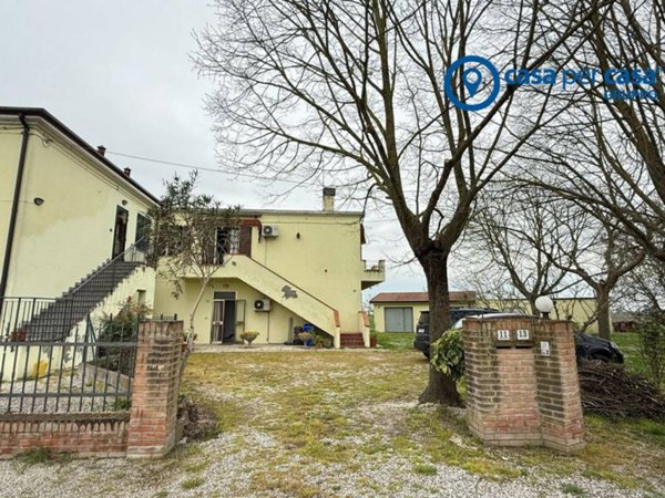 casa indipendente in vendita a Riva del Po in zona Ro