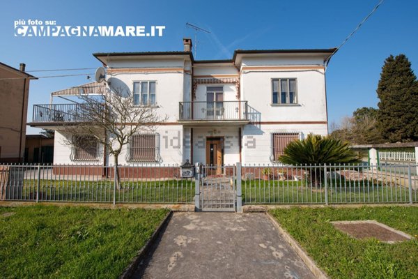 casa indipendente in vendita a Riva del Po in zona Ro