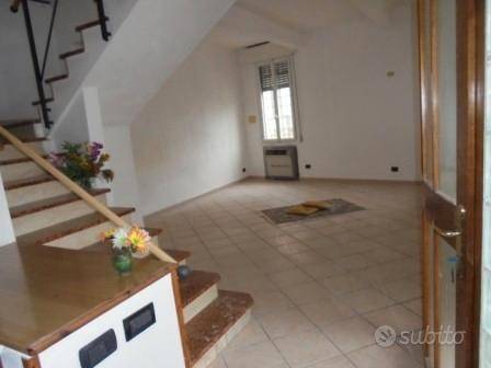 casa indipendente in vendita a Riva del Po