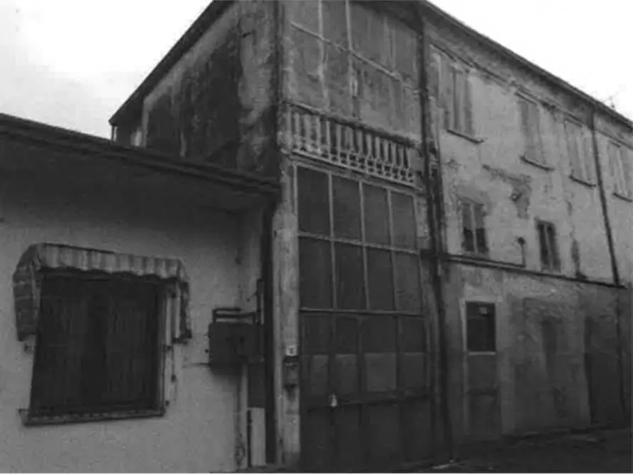 negozio in vendita a Riva del Po