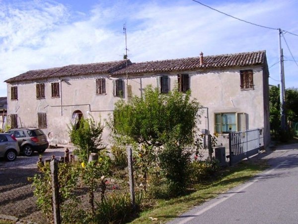appartamento in vendita a Riva del Po in zona Cologna