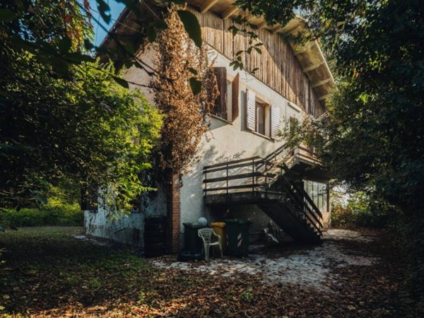 casa indipendente in vendita a Riva del Po
