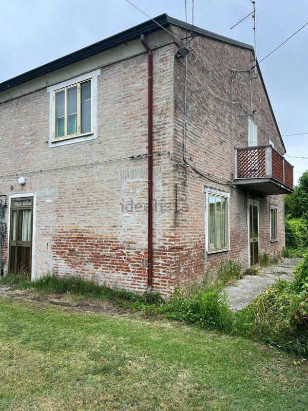 appartamento in vendita a Riva del Po in zona Cologna