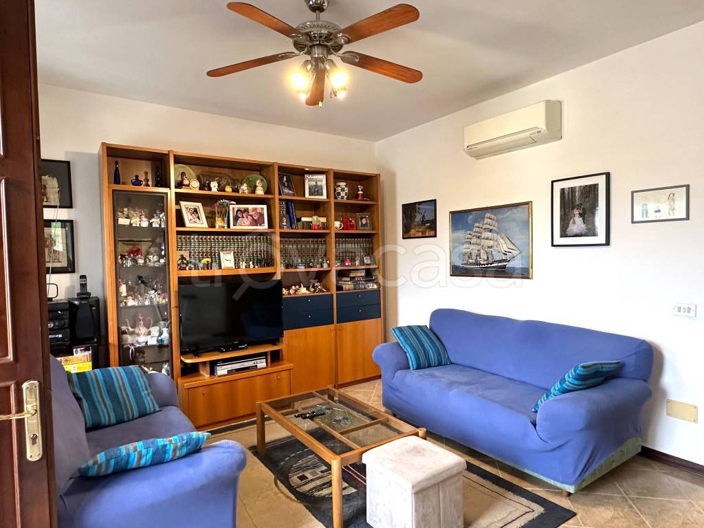 casa indipendente in vendita a Riva del Po in zona Ro