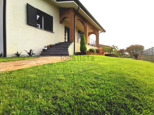 casa indipendente in vendita a Riva del Po