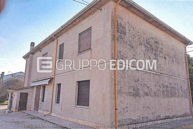 casa indipendente in vendita a Riva del Po