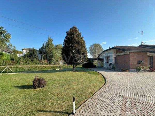 casa indipendente in vendita a Riva del Po in zona Cologna