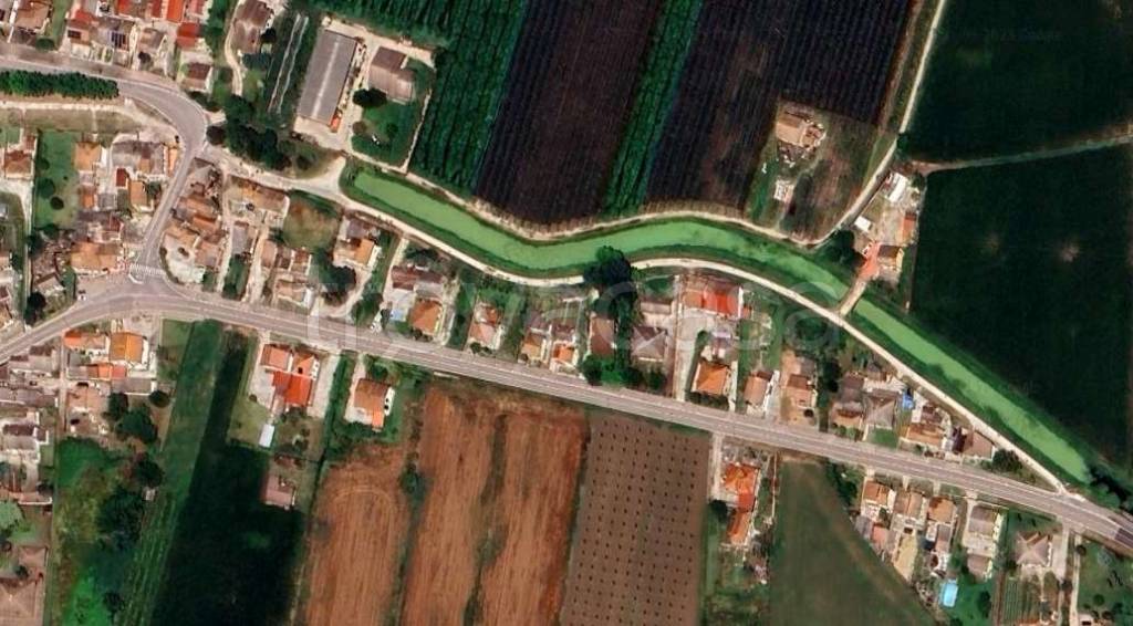 appartamento in vendita a Riva del Po in zona Berra